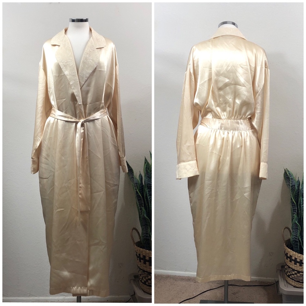 90s Vintage Victorias Secret Pale Yellow Satin Robe Brocade Lace Trim M L